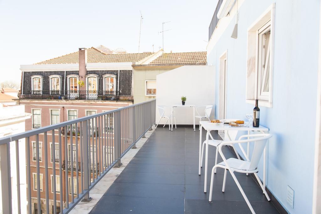 Appartement Joivy Joyful 2Br Apt With Terrace Nearby Sao Bento Palace à Lisboa Chambre photo