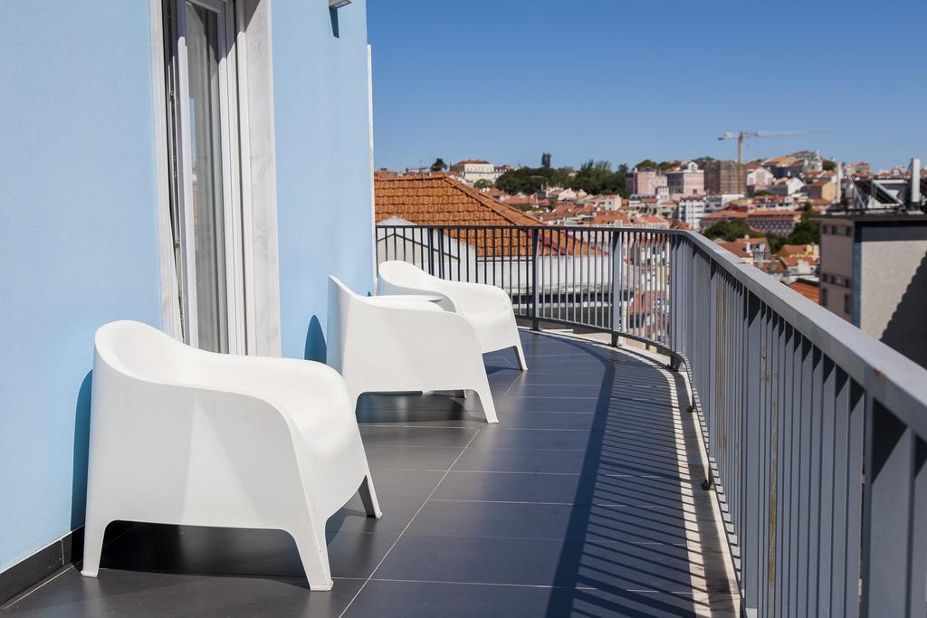 Appartement Joivy Joyful 2Br Apt With Terrace Nearby Sao Bento Palace à Lisboa Extérieur photo